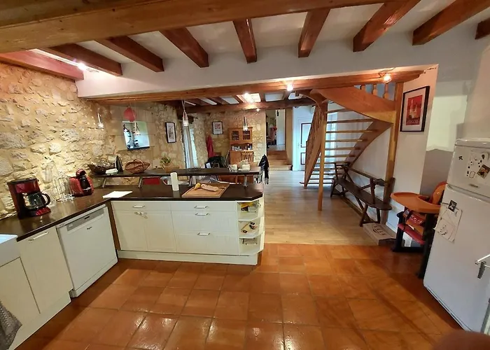 Maison A La Campagne Lanquais